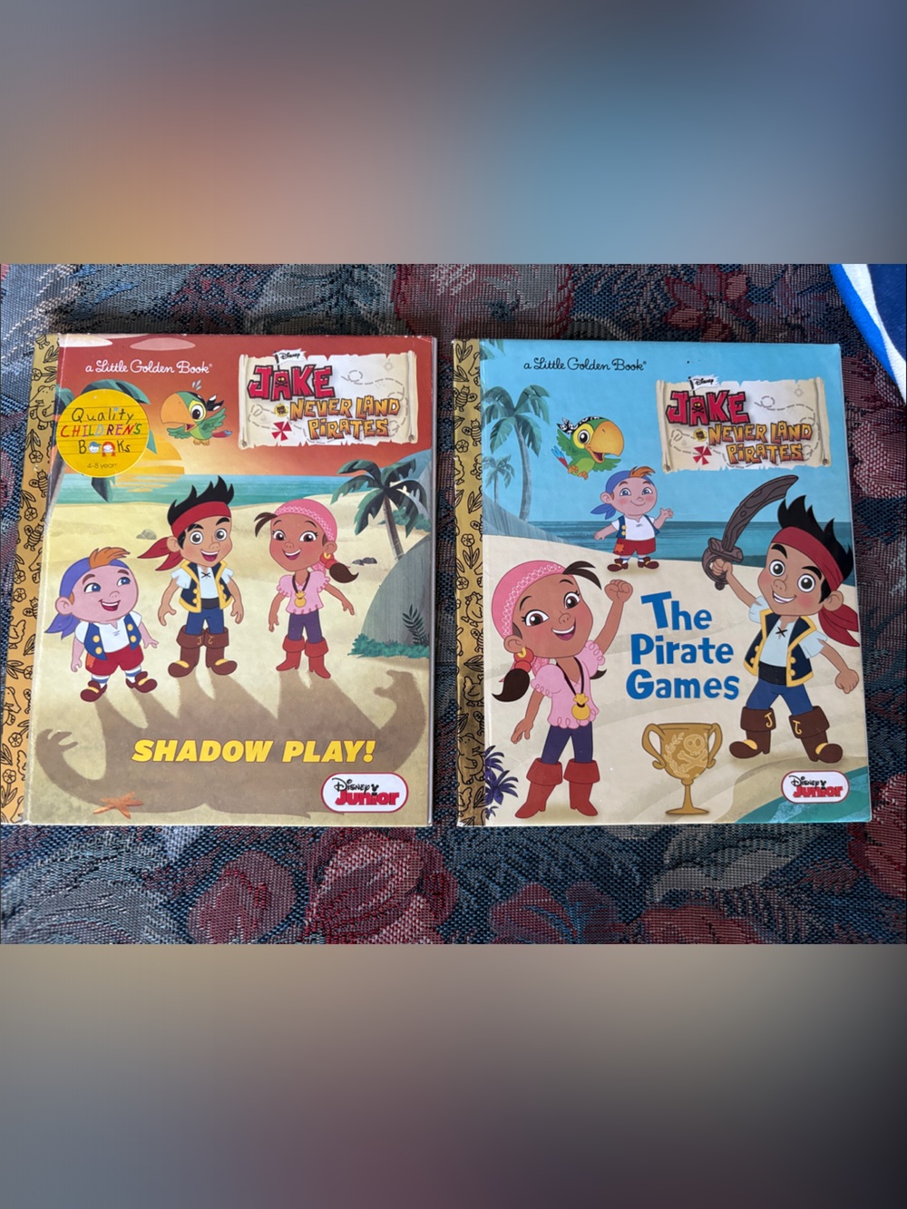 Jake and the Never Land Pirates - The Pirate Games & Shadow Play - 2 books